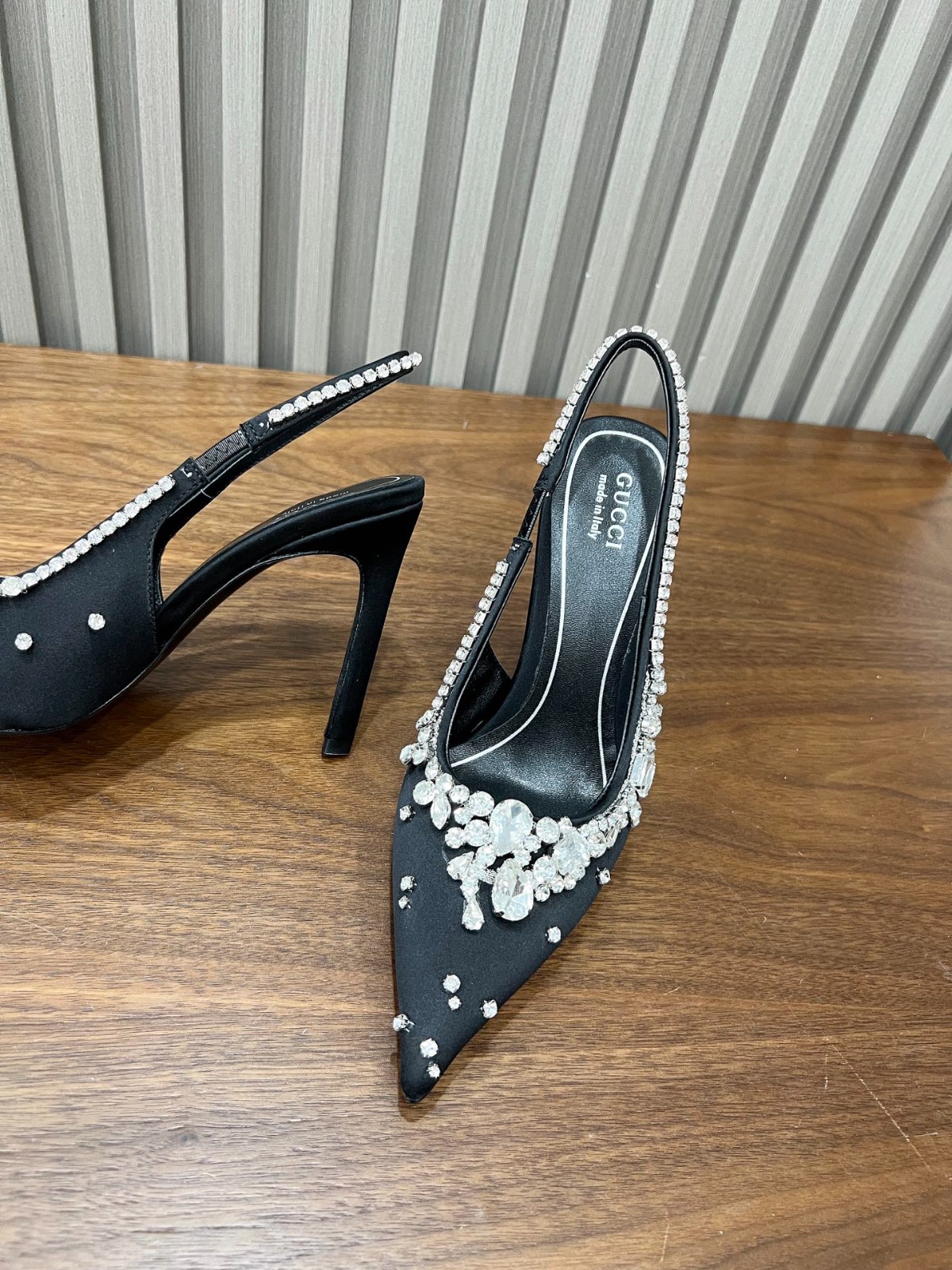 007 32123114 size 35-41