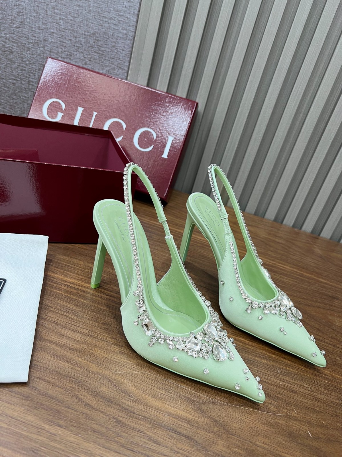 006 32123114 size 35-41